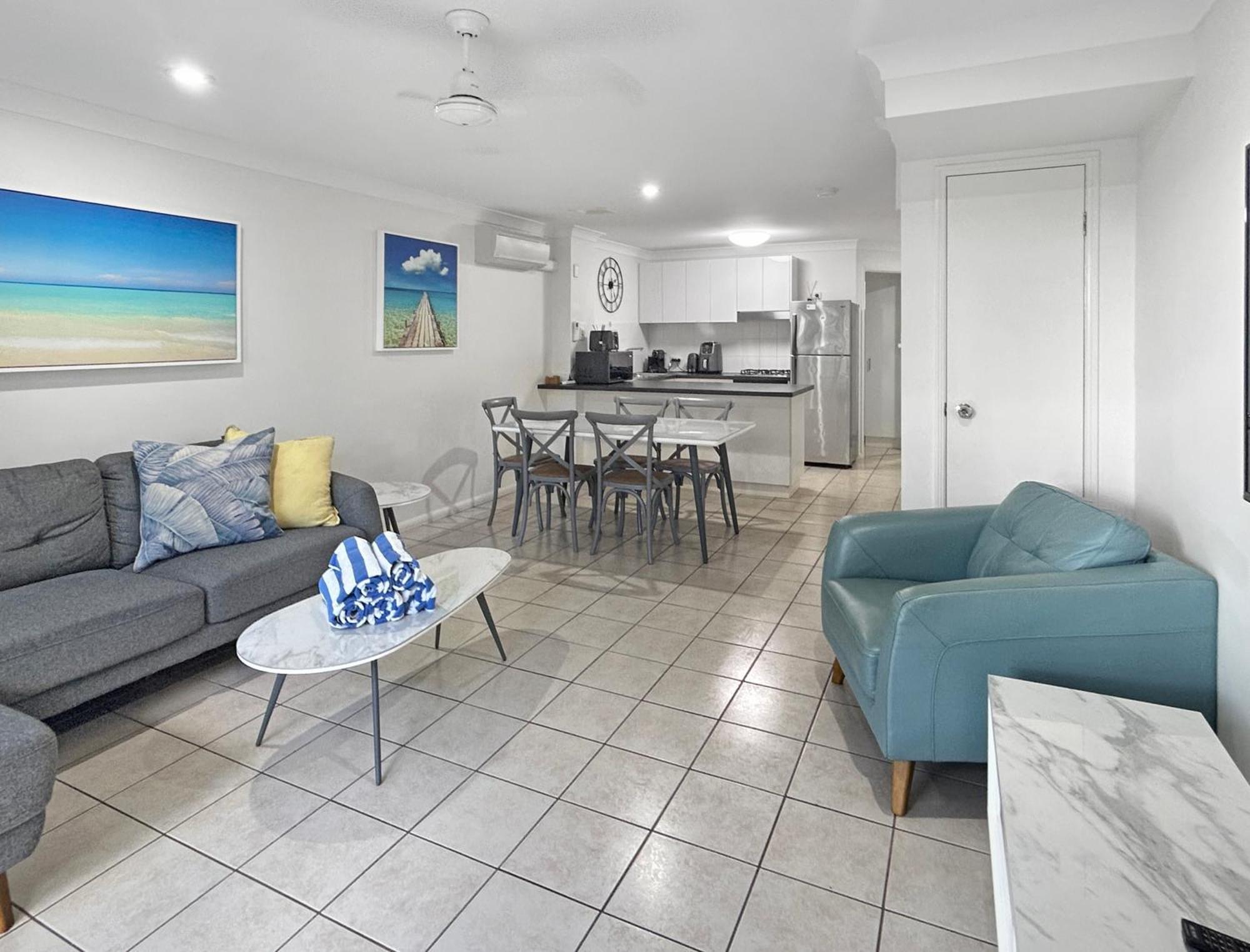 המילטון איילנד Sunset Waters Apartments מראה חיצוני תמונה