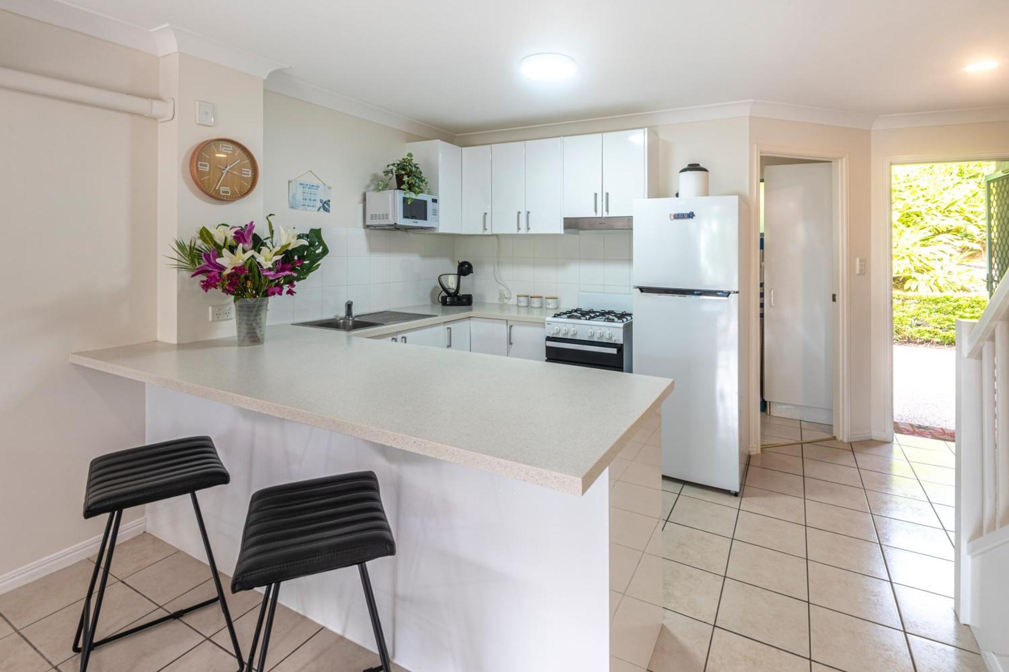 המילטון איילנד Sunset Waters Apartments מראה חיצוני תמונה